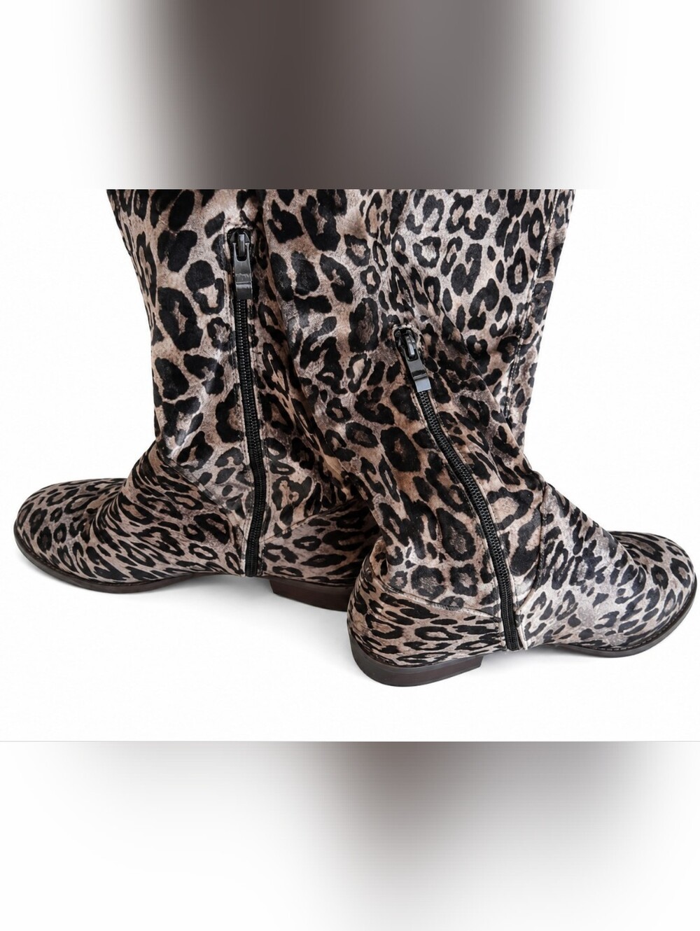 Very Volatile Leopard Knee High Boots Size 7 Y2K Slouchy Animal Print Tall Boots - Picture 3 of 12